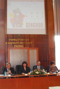 Christian Valentin (à gauche) au colloque international « Senghor en toute liberté », Skopje, 2006